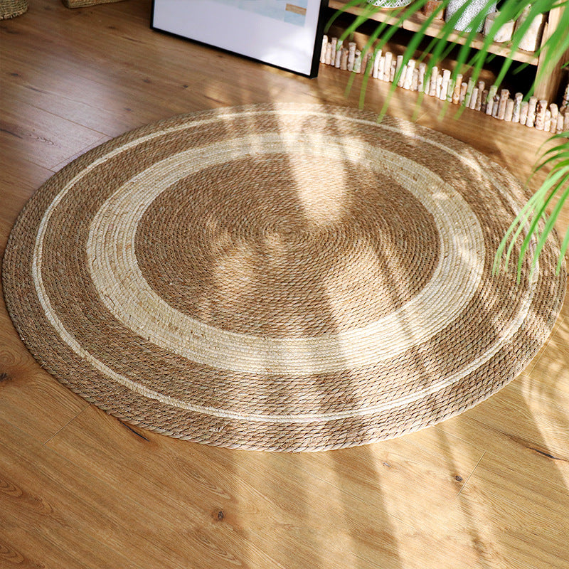 Nordic Braided Rush Grass Mat - Light Luxury Decorative Floor Carpet for Home & Studio